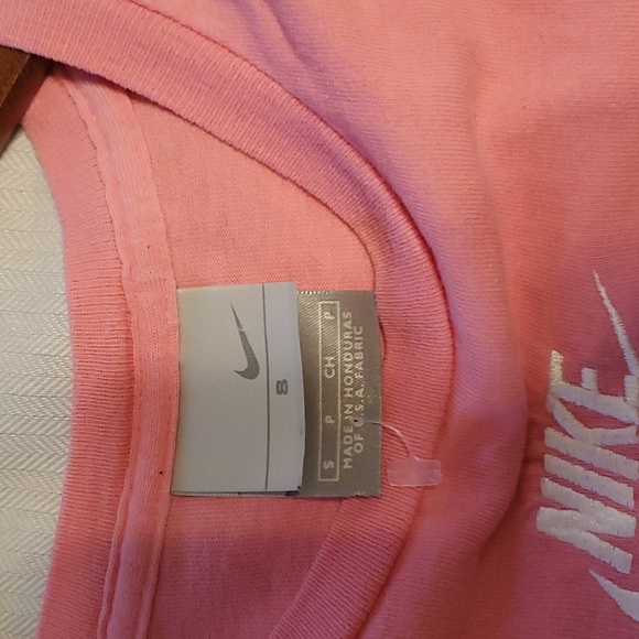 Pink Nike t-shirt, size small, - Picture 3 of 7